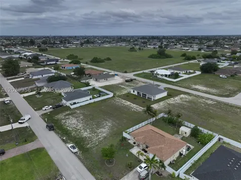 530 NW 23rd Terrace Cape Coral FL 33993