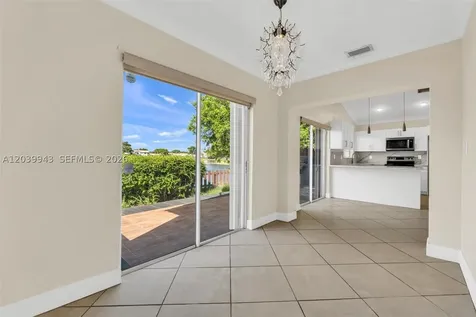 15311 SW 52nd Terrace Miami FL 33185