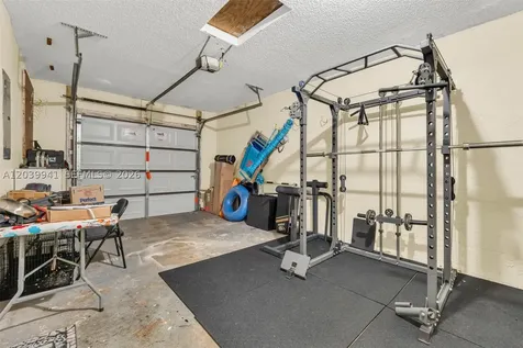 6633 N Parkway Drive Margate FL 33068