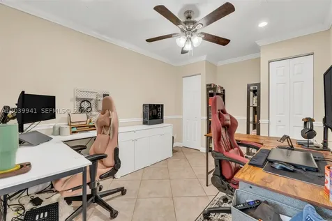 6633 N Parkway Drive Margate FL 33068