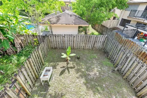 4293 N 76th Avenue Davie FL 33024