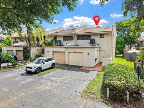 4293 N 76th Avenue Davie FL 33024