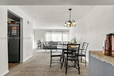 4293 N 76th Avenue Davie FL 33024