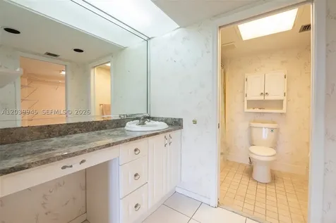 500 SW 130th Terrace Pembroke Pines FL 33027