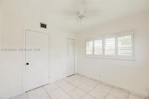 500 SW 130th Terrace Pembroke Pines FL 33027