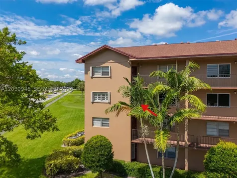 500 SW 130th Terrace Pembroke Pines FL 33027