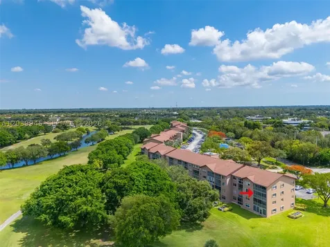 500 SW 130th Terrace Pembroke Pines FL 33027