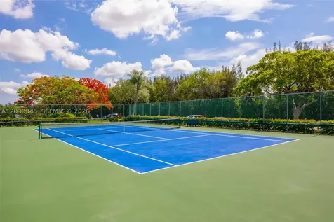 500 SW 130th Terrace Pembroke Pines FL 33027