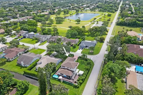 2151 NW 121st Avenue Plantation FL 33323