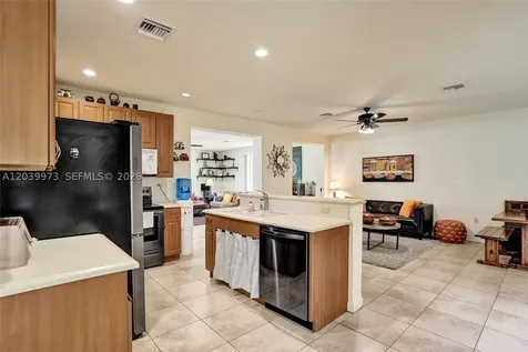 2151 NW 121st Avenue Plantation FL 33323