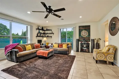 2151 NW 121st Avenue Plantation FL 33323