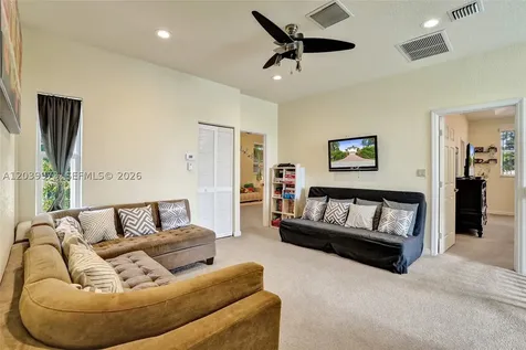 2151 NW 121st Avenue Plantation FL 33323