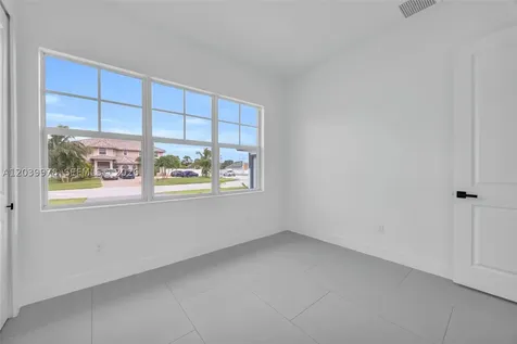 121 SW Sea Lion Road Port St. Lucie FL 34953