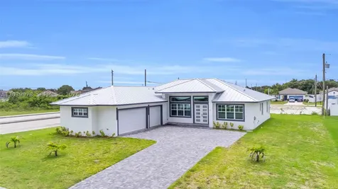 121 SW Sea Lion Road Port St. Lucie FL 34953