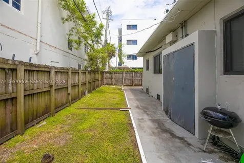 1980 Biarritz Drive Miami Beach FL 33141