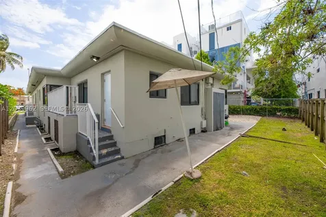 1980 Biarritz Drive Miami Beach FL 33141