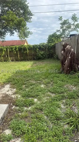 713 NW 4th Street Hallandale Beach FL 33009