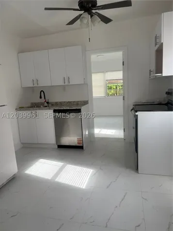 713 NW 4th Street Hallandale Beach FL 33009