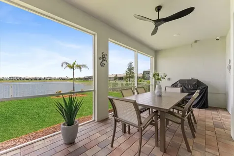 10488 SW Red Maple Way Port St. Lucie FL 34987