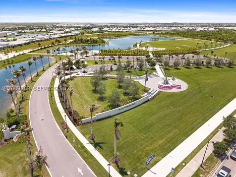 10488 SW Red Maple Way Port St. Lucie FL 34987