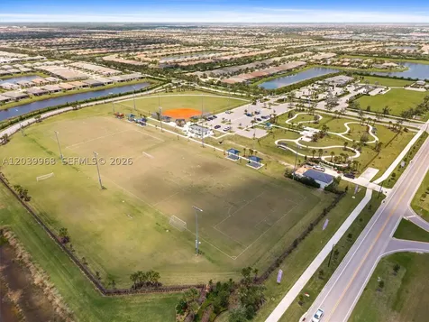 10488 SW Red Maple Way Port St. Lucie FL 34987
