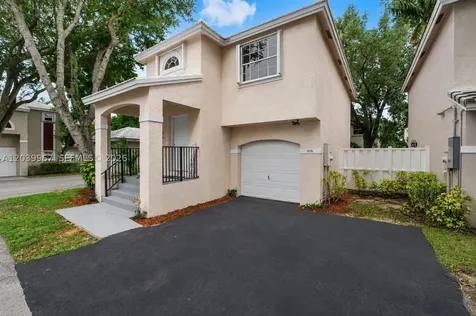 9836 NW 2nd Court Plantation FL 33324