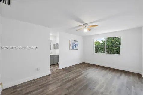 9836 NW 2nd Court Plantation FL 33324