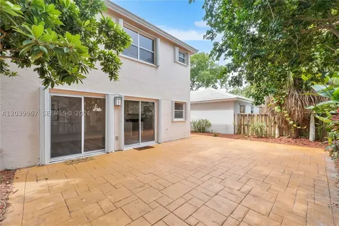 9836 NW 2nd Court Plantation FL 33324