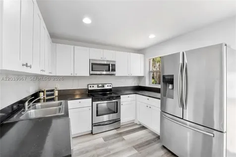9836 NW 2nd Court Plantation FL 33324