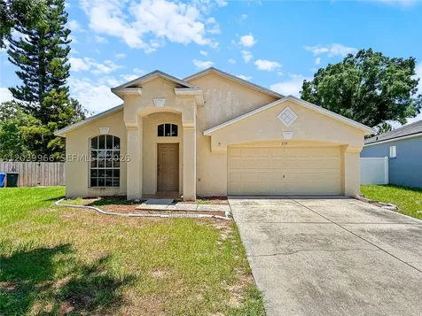 239 Chardonnay Place Tampa FL 33594