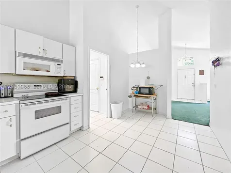 239 Chardonnay Place Tampa FL 33594