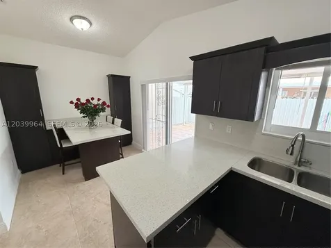 2854 W 75th Terrace Hialeah FL 33018