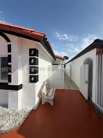 2854 W 75th Terrace Hialeah FL 33018