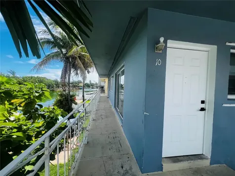 2033 Calais Drive Miami Beach FL 33141