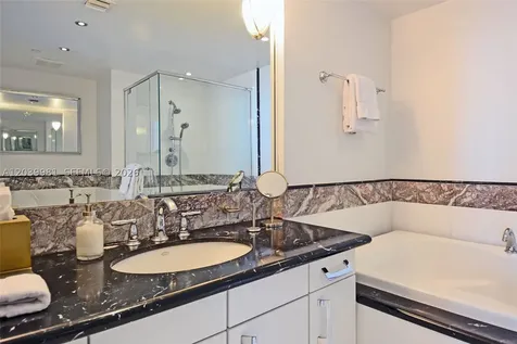 540 West Avenue Miami Beach FL 33139