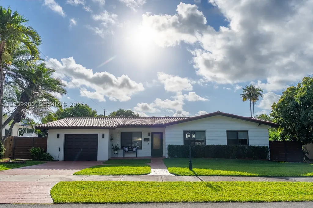 17901 SW 92nd Court Palmetto Bay FL 33157
