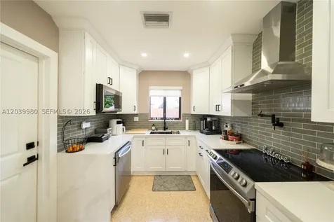 17901 SW 92nd Court Palmetto Bay FL 33157