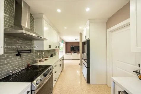 17901 SW 92nd Court Palmetto Bay FL 33157