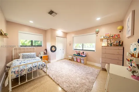 17901 SW 92nd Court Palmetto Bay FL 33157