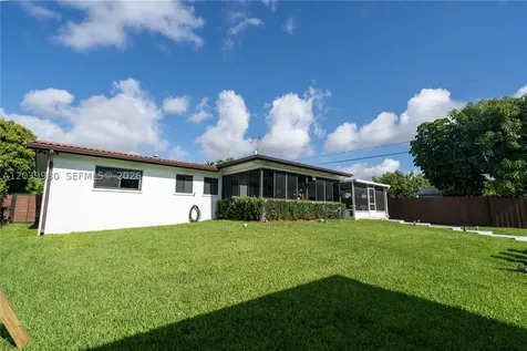 17901 SW 92nd Court Palmetto Bay FL 33157