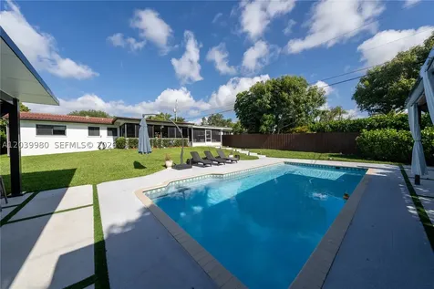 17901 SW 92nd Court Palmetto Bay FL 33157