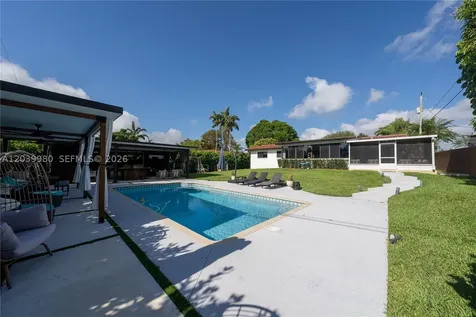 17901 SW 92nd Court Palmetto Bay FL 33157