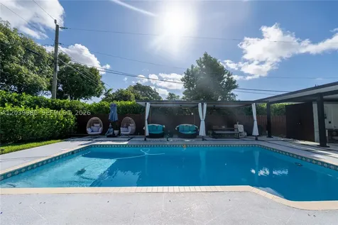 17901 SW 92nd Court Palmetto Bay FL 33157