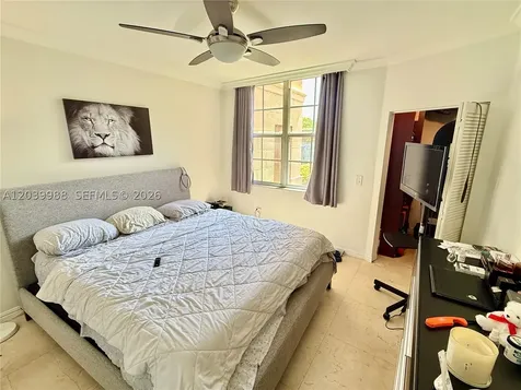 19655 E Country Club Drive Aventura FL 33180