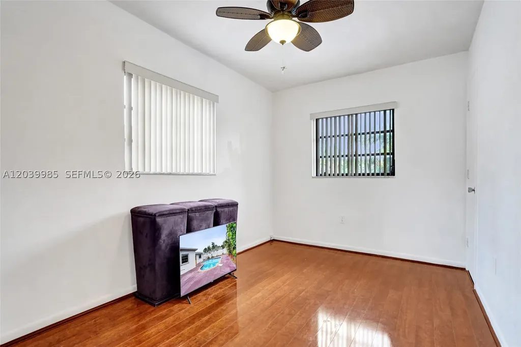 1530 N 73rd Avenue Hollywood FL 33024