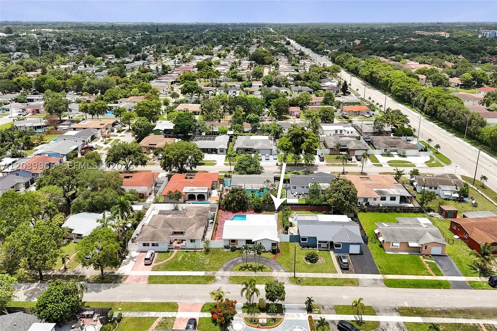 1530 N 73rd Avenue Hollywood FL 33024