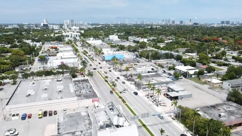 2828 N Hollywood Boulevard Hollywood FL 33020