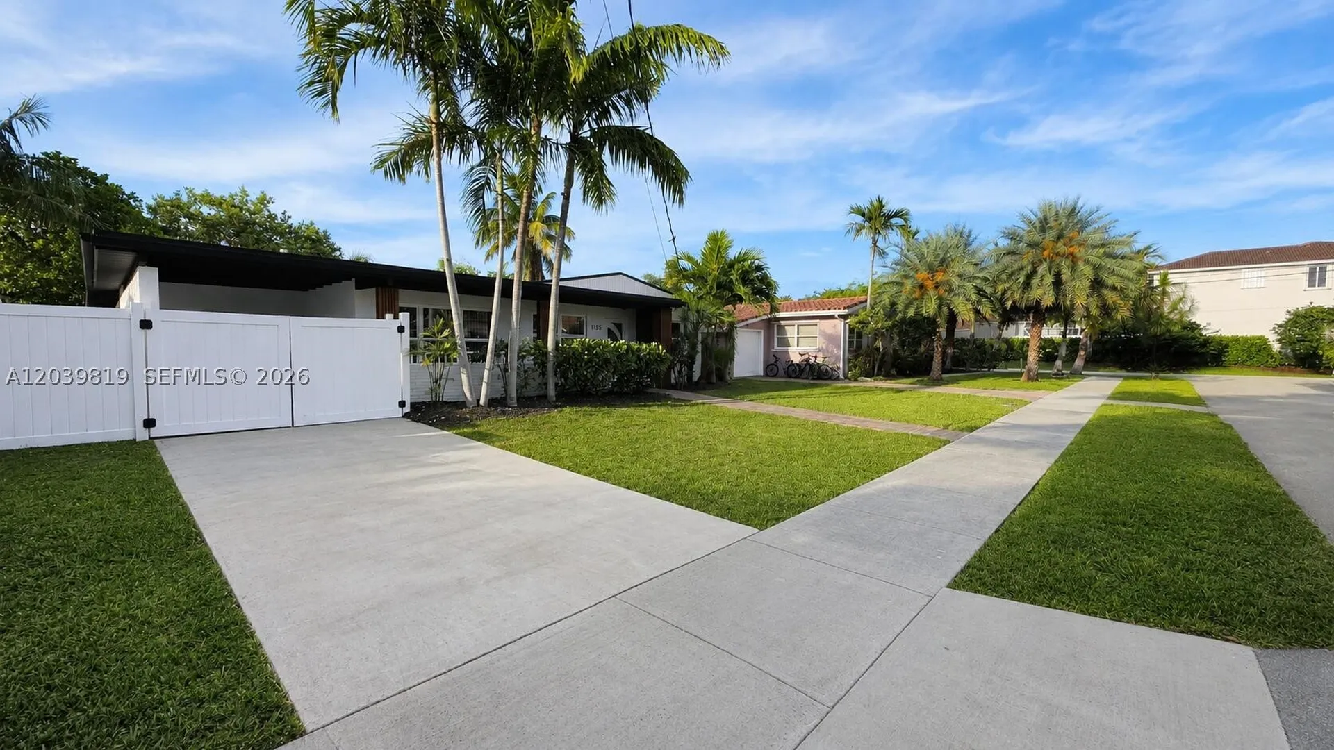 1155 Hayes Street Hollywood FL 33019