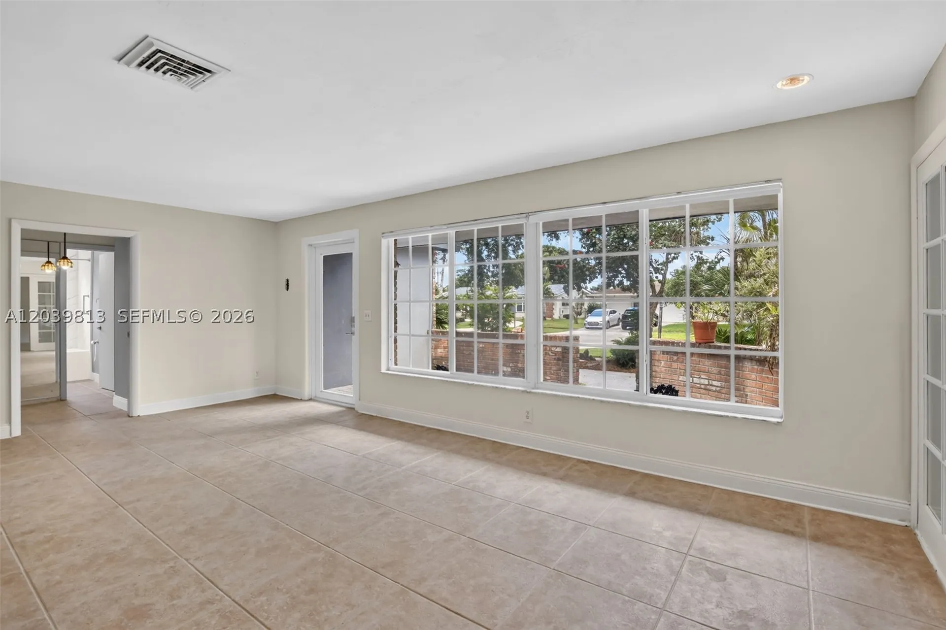 5511 Taylor Street Hollywood FL 33021