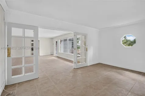 5511 Taylor Street Hollywood FL 33021